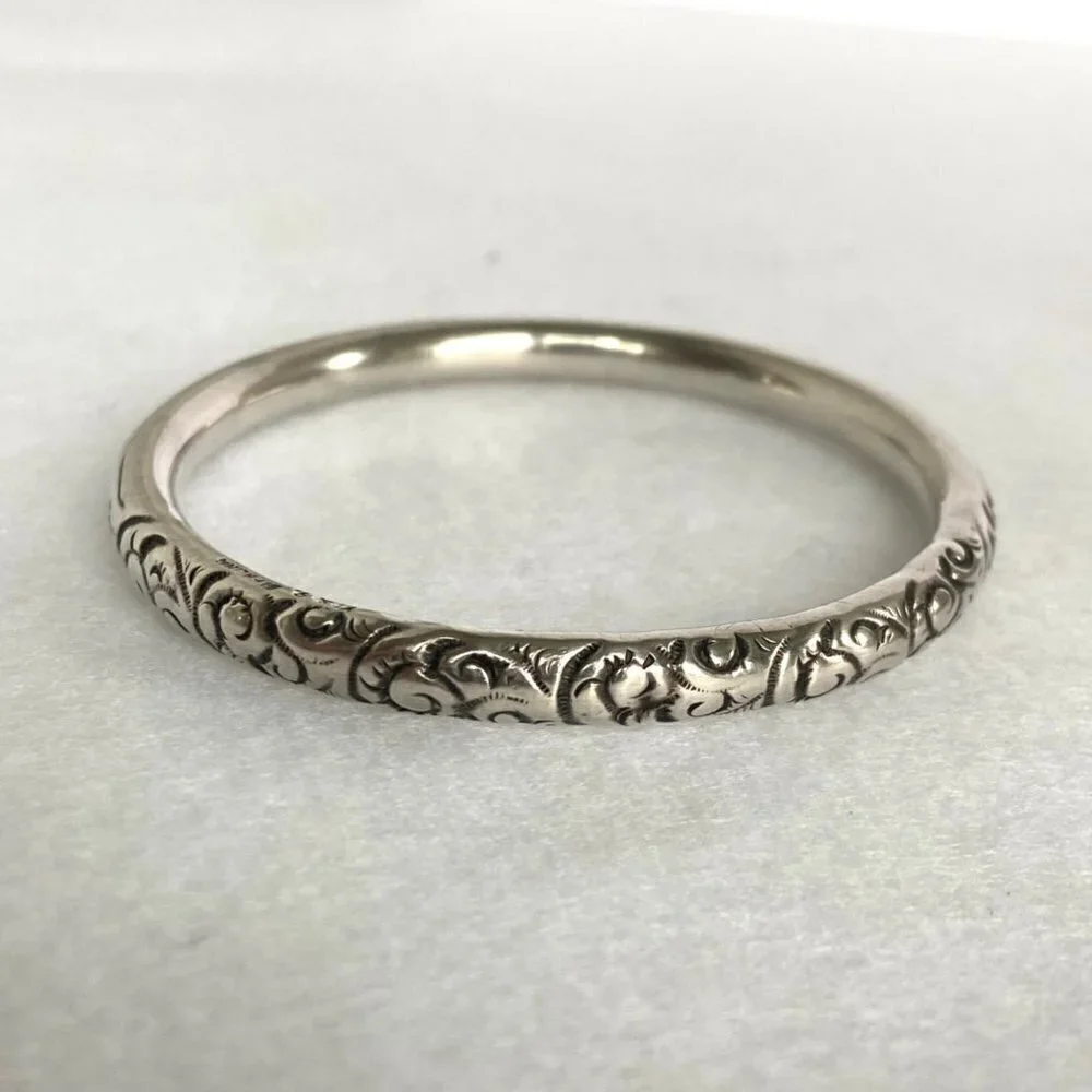 VTG Childrens Youth Sterling Silver 925 Y&S Round Repousse Bangle Bracelet Sz 6